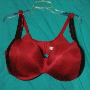 Cacique Intimates & Sleepwear - 42DDD Cacique bra red/black Cacique Intimates & Sleepwear - 42DDD Cacique bra red/black